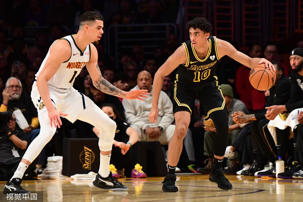 一场比赛时 一场比赛时